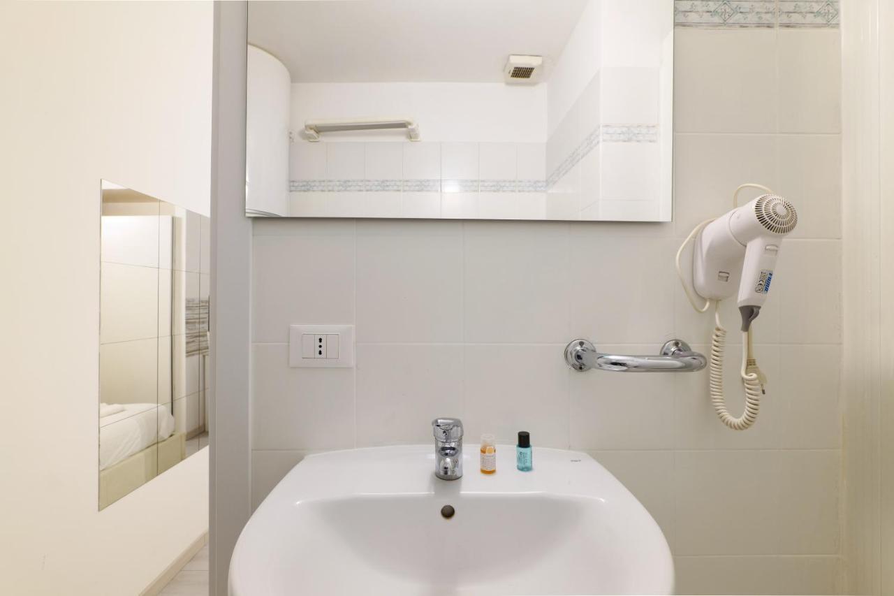Cadorna Apartments ミラノ エクステリア 写真