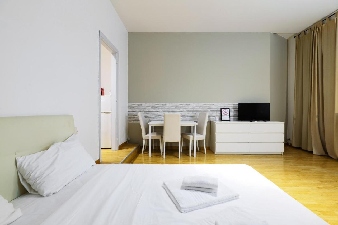 Cadorna Apartments ミラノ エクステリア 写真