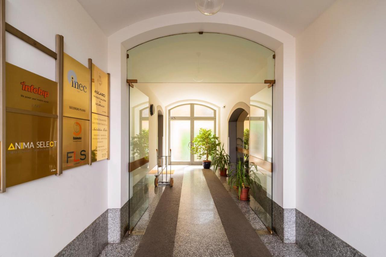Cadorna Apartments ミラノ エクステリア 写真